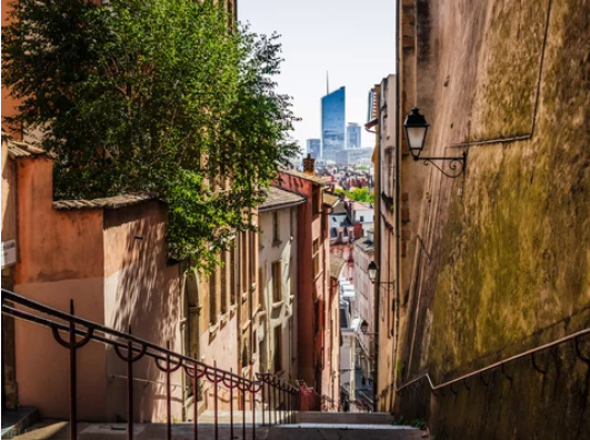VIEUX LYON